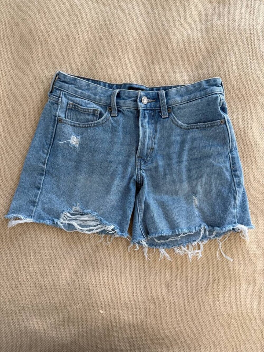 Lucky Brand Denim Shorts Frayed Hem Button Fly Size 25/0 Women's - Picture 2 of 10